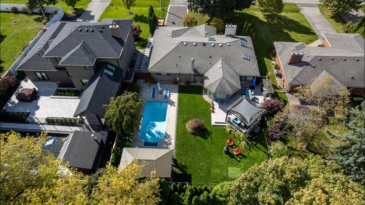 521 The Kingsway, Etobicoke