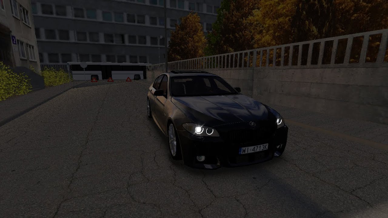 BMW F10 520D (Ślepnąc od świateł) - Racer 2024