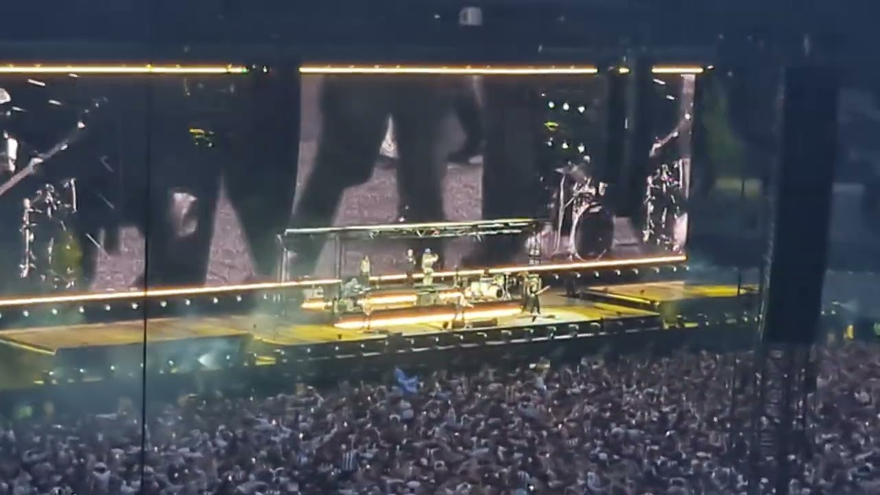 SAM FENDER  - PEOPLE WATCHING - ST JAMES PARK NEWCASTLE 15/6/25