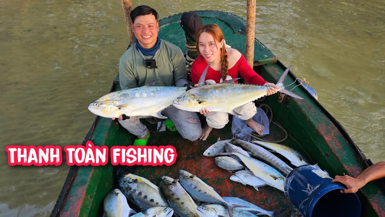 Trãi nghiệm câu Jig trên ghe cùng Vợ ở Côn Đảo, đụng phải bầy cá Bè Trang Khủng.