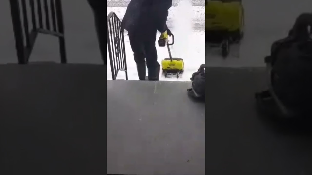 probando m&aacute;quina para apalear nieve