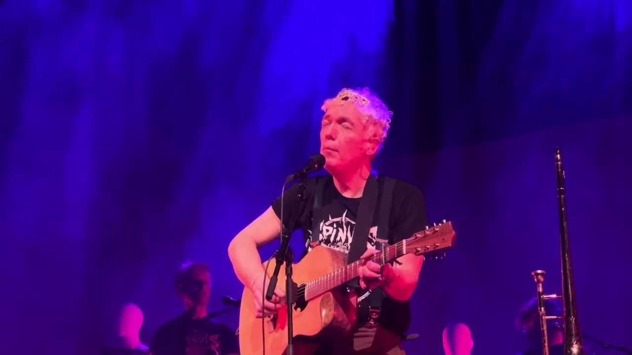 Spinvis - Kom Terug (Live @ Koninklijk Theater Carré, Amsterdam)