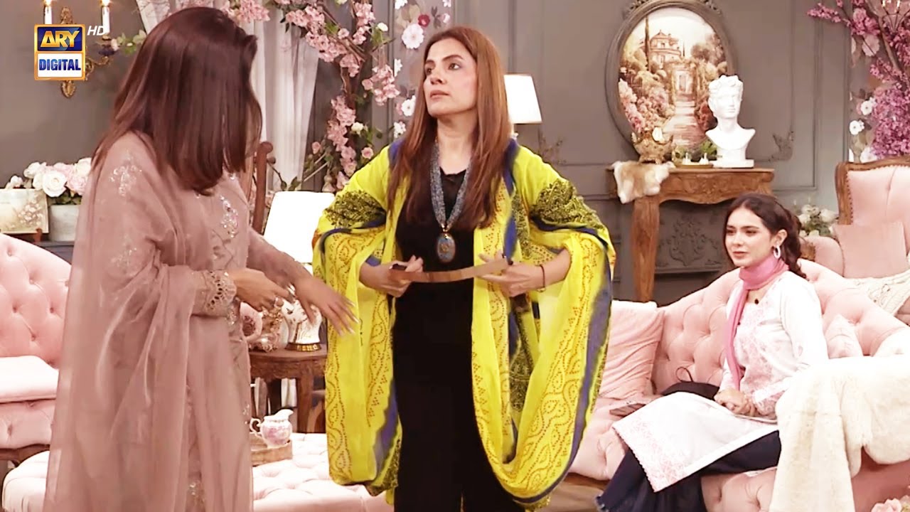 Fashion Hacks Every Woman Needs to Try!
