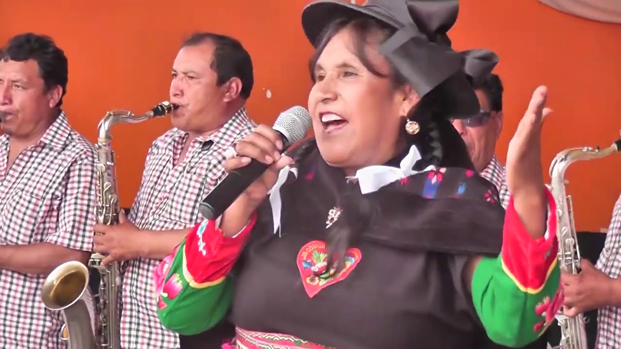 PEREGRINA GILVONIO & ASES DE HUANCAYO - HUAYLAS ANTIGUO