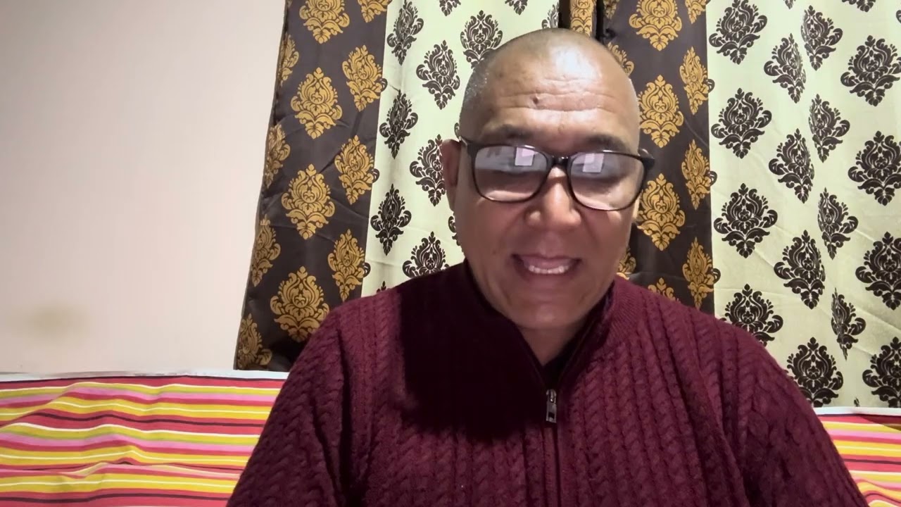 ཕྱི་ནང་གྱི་སྐྱབས་འགྲོ་བཤད་པ་ལ་རྒྱུ་ངོ་བོ་ངེས་ཚིག་གསུམ་གྱི་ཁྱད་པར་།