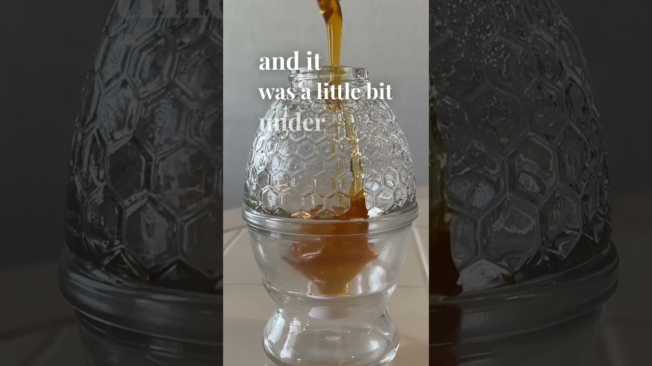 No-drip honey dispenser🍯🐝 #honey #gadgets #shorts