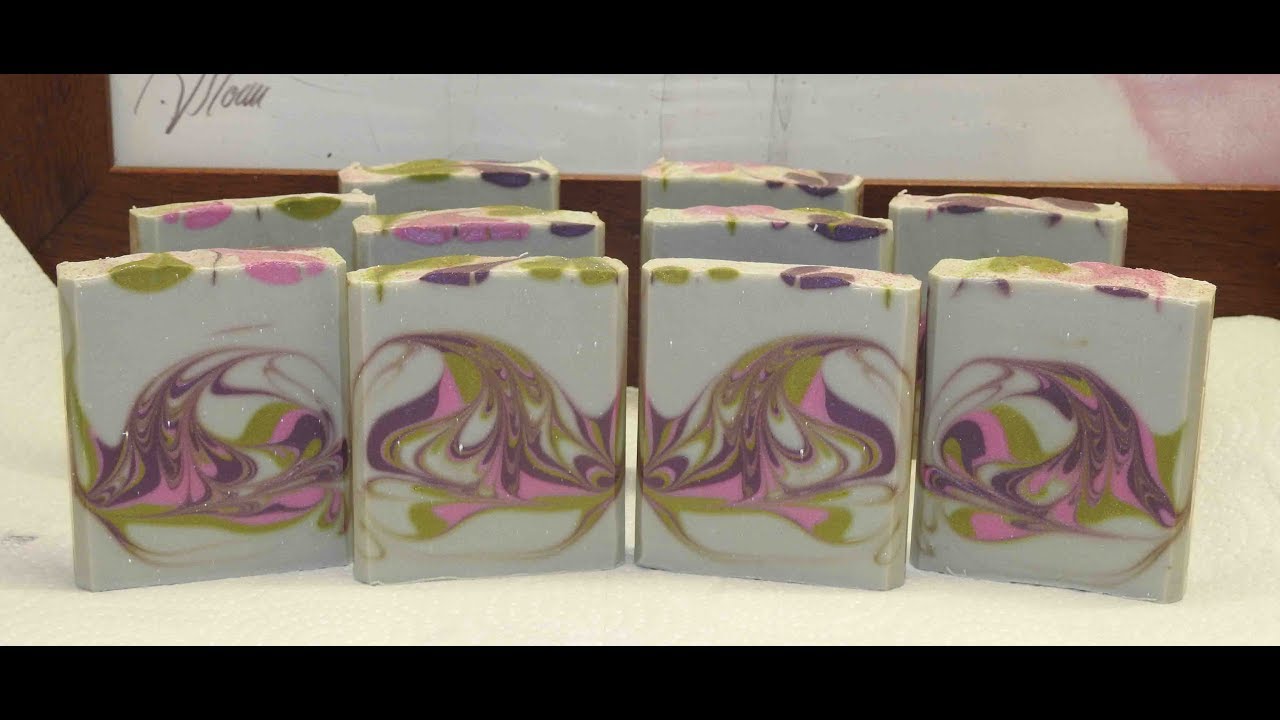Fabrication de SAVON maison papillon (marbrage au cintre)