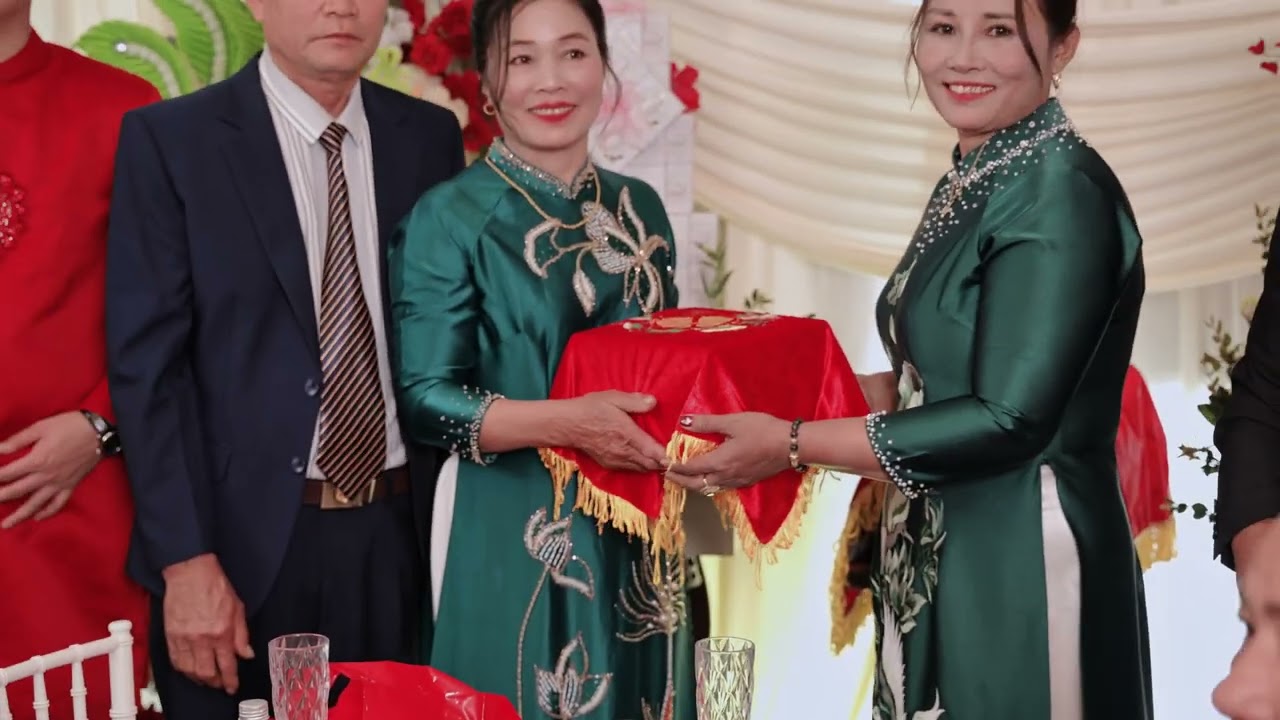 phóng sự cưới hà nhi & thế quý
