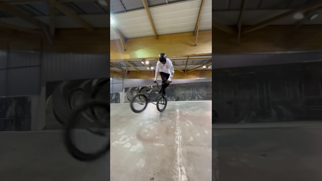 Egp18📍#bigcollective #bmx #egp18 #paris #tricks #skatepark