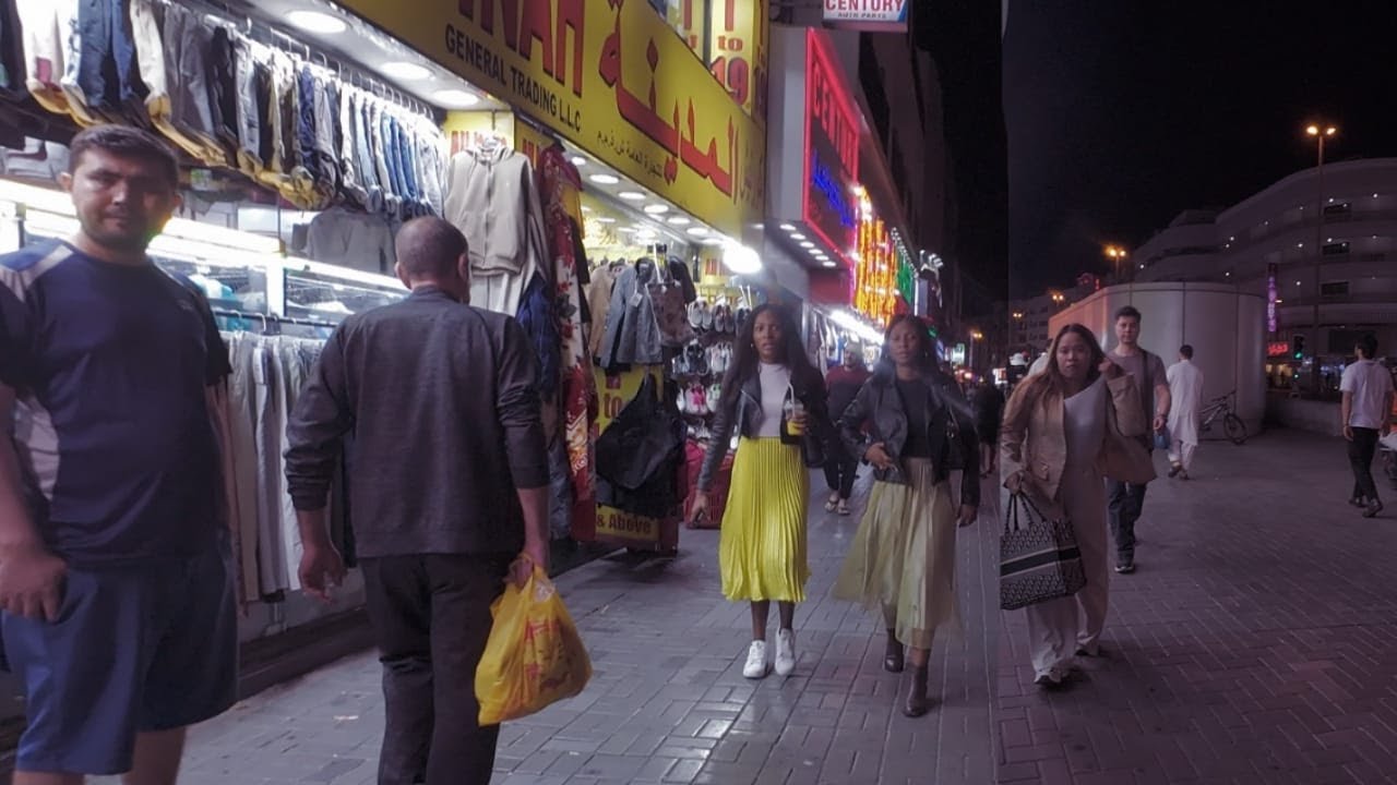 Walking around Baniyas square Deira Dubai red light district January 2025 [4k]