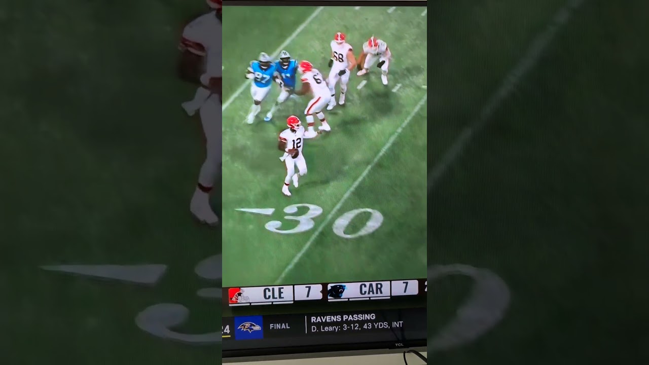 Good throw and insane catch from Shadeur Sanders during Browns preseason game 