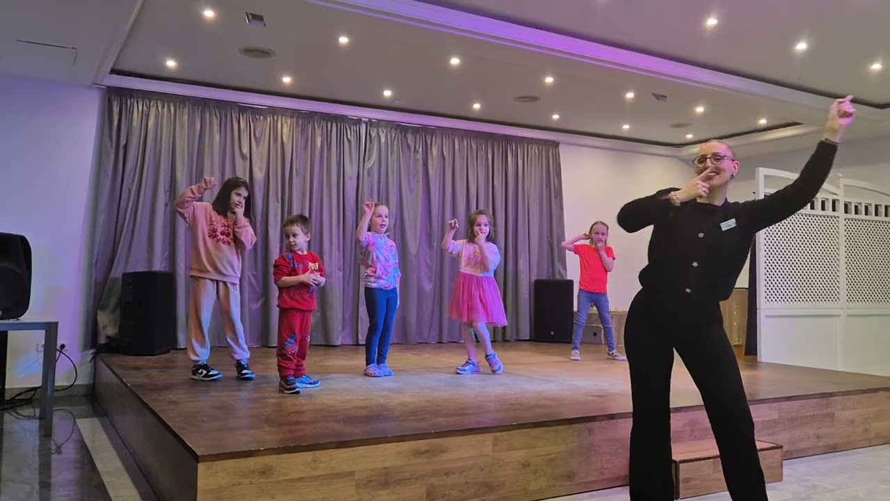 2026-02-04 Veo Veo, what do you see - Kids Club, Hotel Best Siroco, Benalmadena