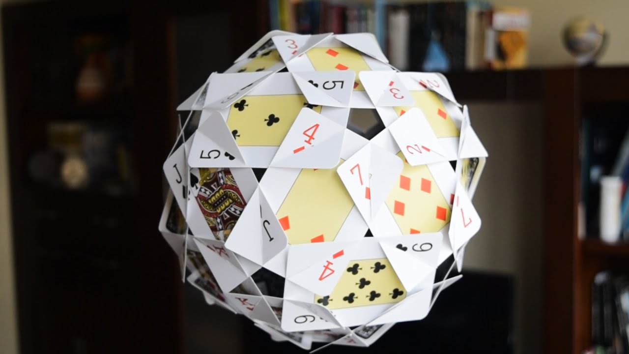 Haz una Bola con 30 Cartas
