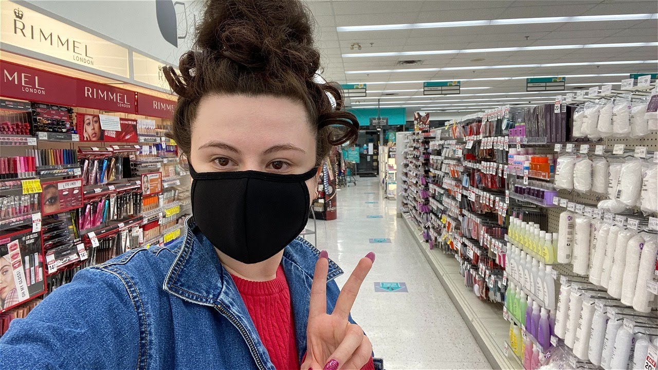Расслабляющий АСМР-тур по магазину Walgreens (тихая речь, шепот, триггеры)