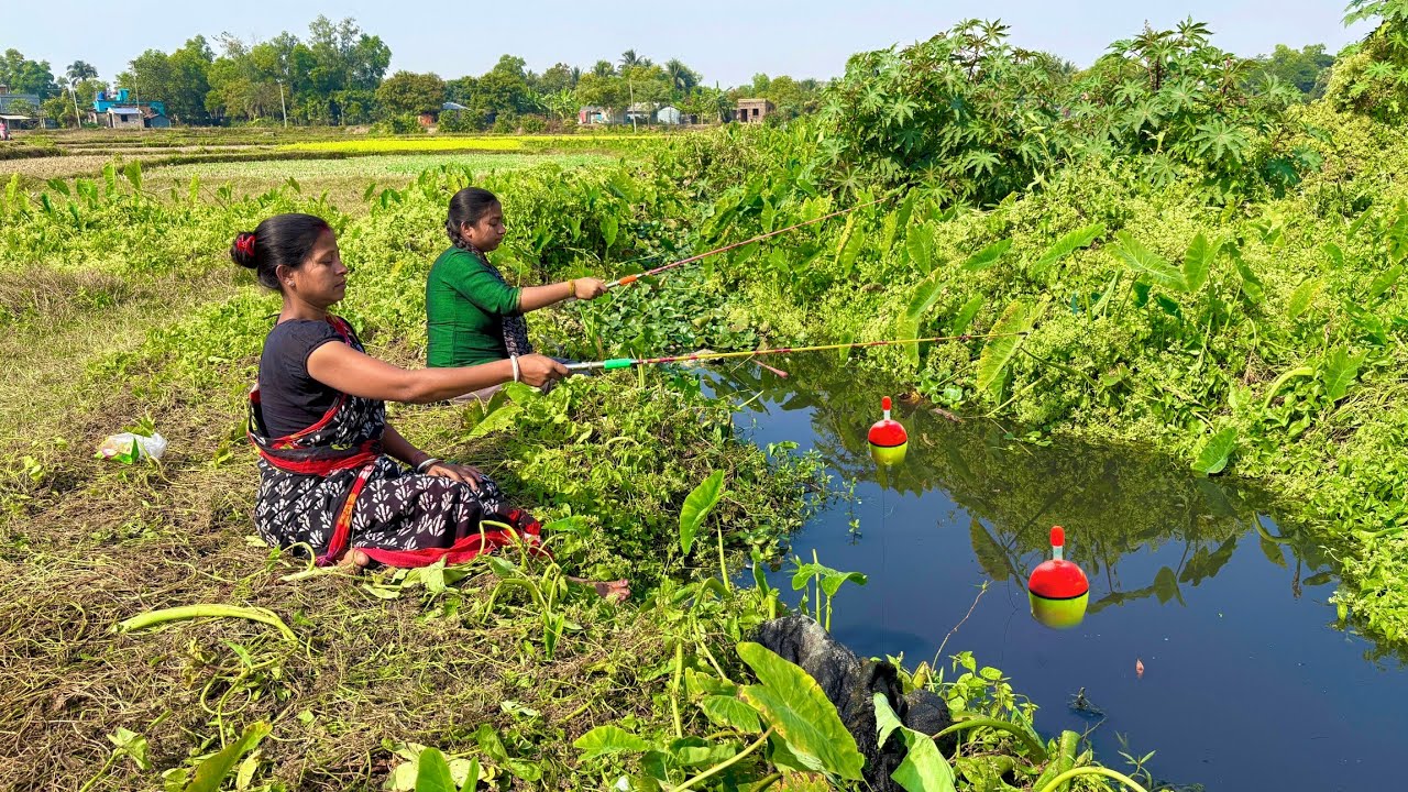 Fishing Video 🐟 || Two Village Fisharman Fishing in the canal Using hook catch many fish