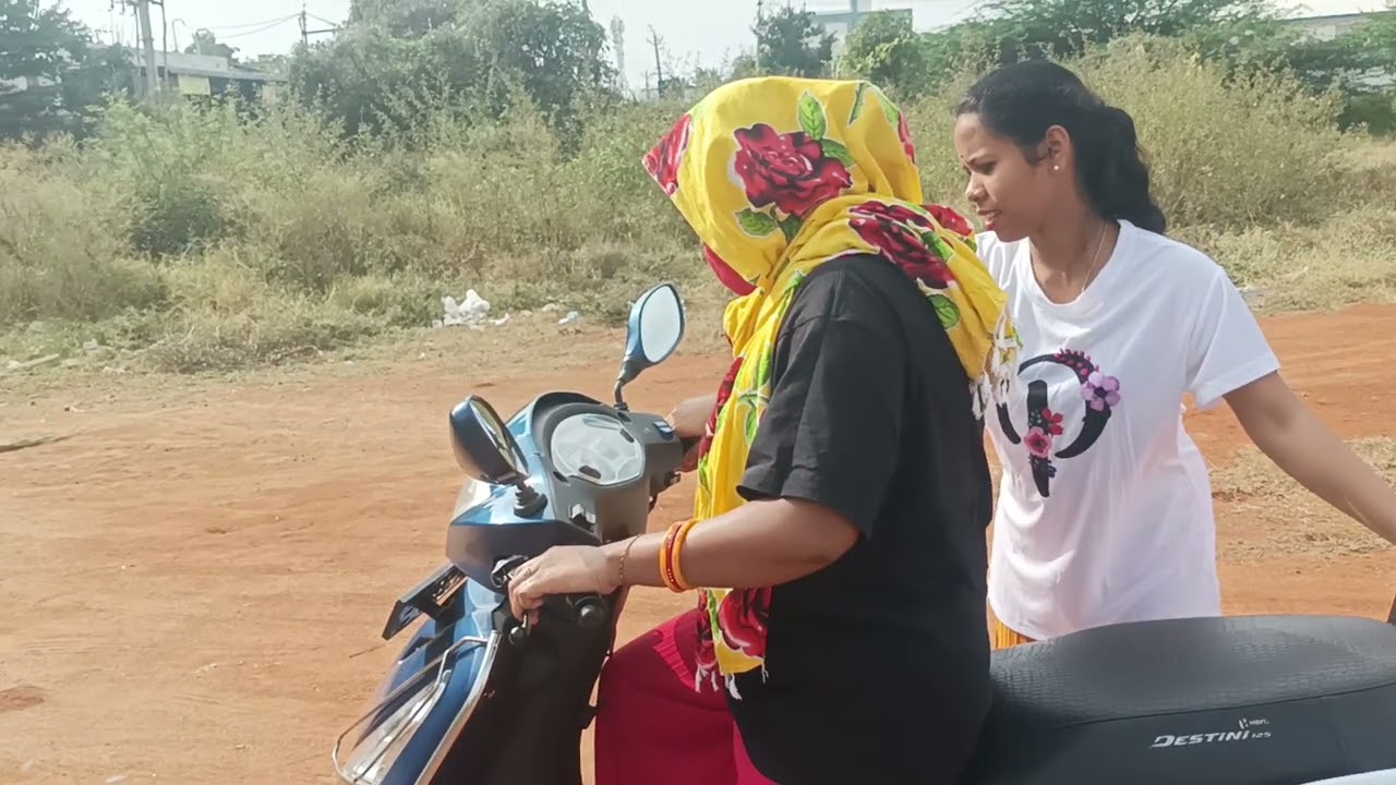 ଗାଡ଼ି ସିଖୁଛୁ ଦେଖ👍👍👍🫶❤️🛵🛵