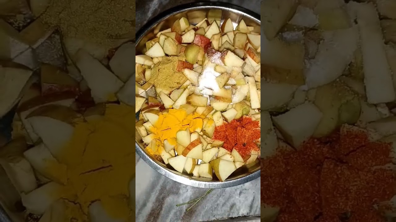 Apple ki sabji #shorts #sabji #ytshorts #apple #delicious  #foodvlogger #homemade #fruits #masala