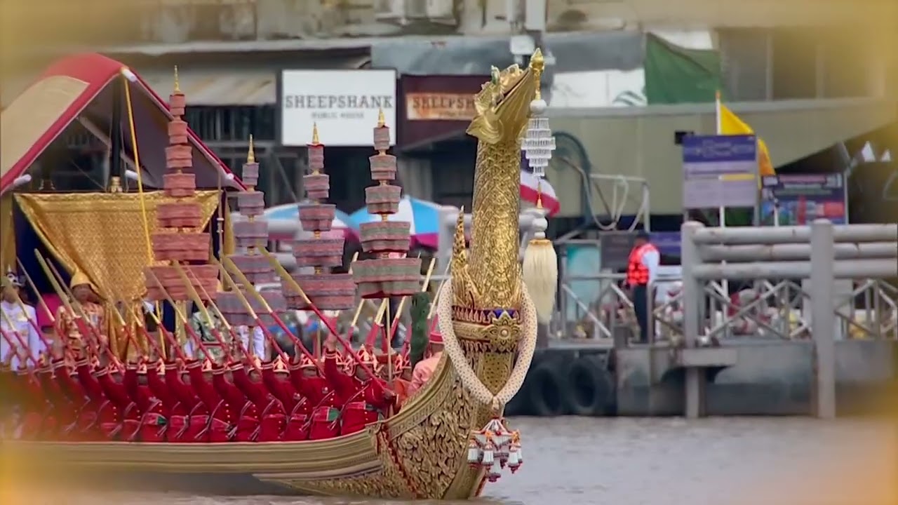 ประมวลภาพความงดงาม พระราชพิธีทรงบำเพ็ญพระราชกุศลถวายผ้าพระกฐิน โดยขบวนพยุหยาตราทางชลมารค 27 ต.ค.67