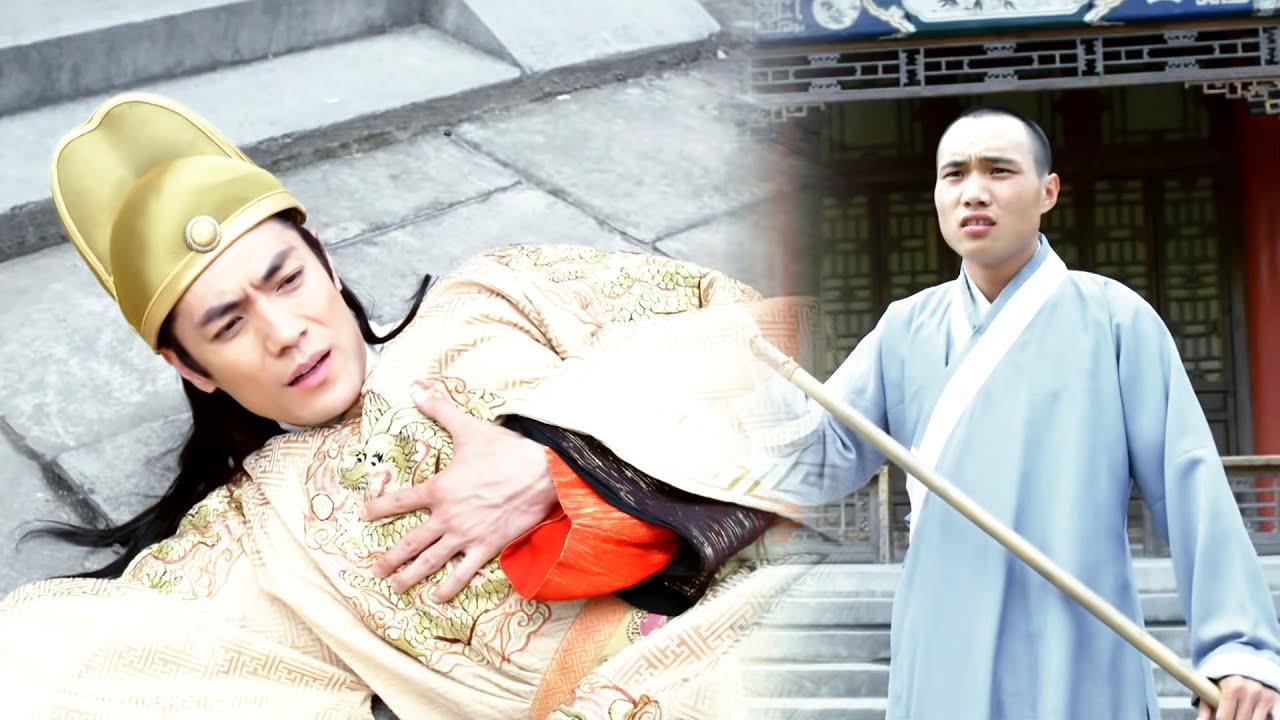 【Full Movie】穿越皇帝在橫店裝大爺，猝不及防被掃地僧收拾，狼狽離開！ 💞 #chinesedrama #拐个皇帝回现代