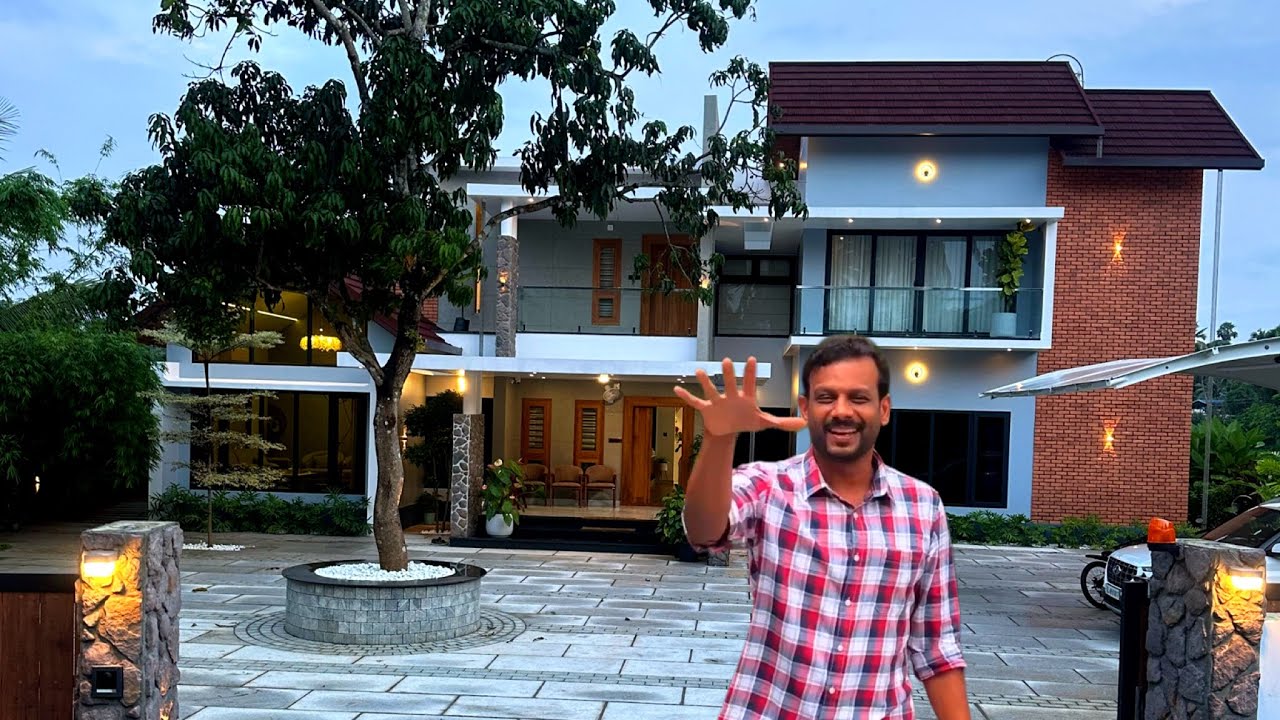 പകുതി വിലയിൽ പത്ത് വർഷം വാറണ്ടിയുള്ള പെയിൻറ് വീടിന് വാങ്ങി അടിച്ചപ്പോൾ..🤩 House Painting