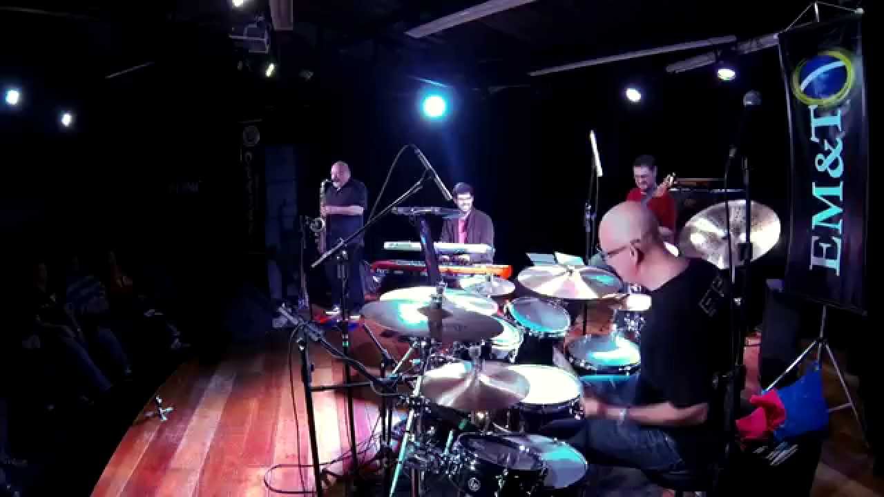 CUCA TEIXEIRA REUNION no EM&T
