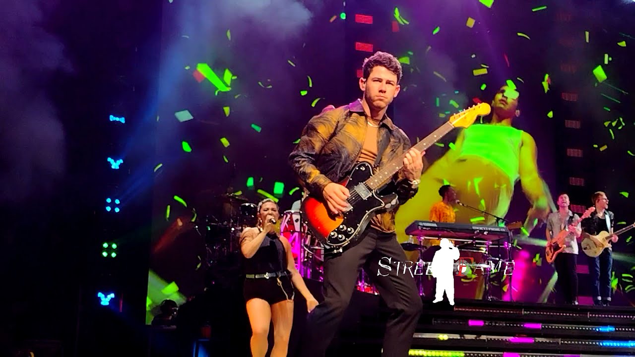 Jonas Brothers Live Concert 10/16/2021