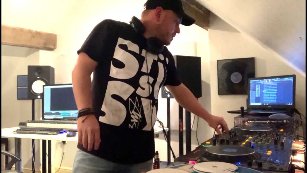 Live Hard House Mix 1