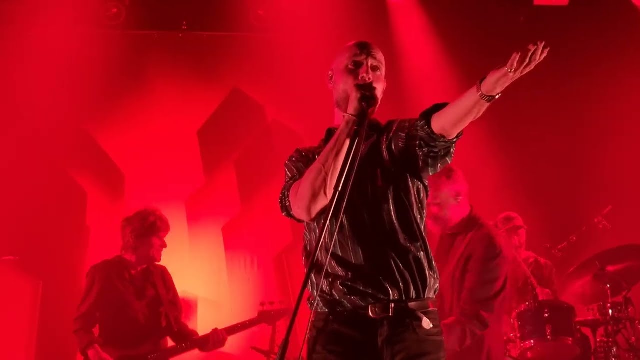 Sivert Høyem, The Kids Are On High Street