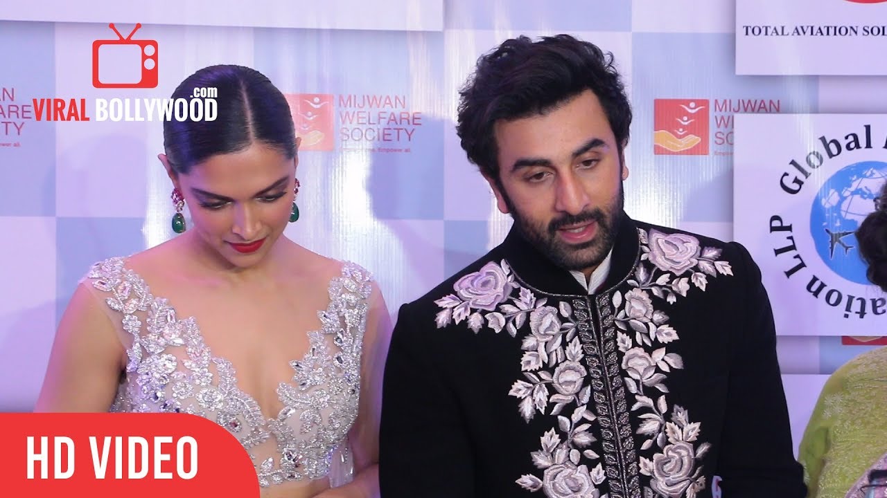 Chit Chat With Beautiful Jodi Ranbir Kapoor & Deepika Padukone | Mijwan Fashion Show