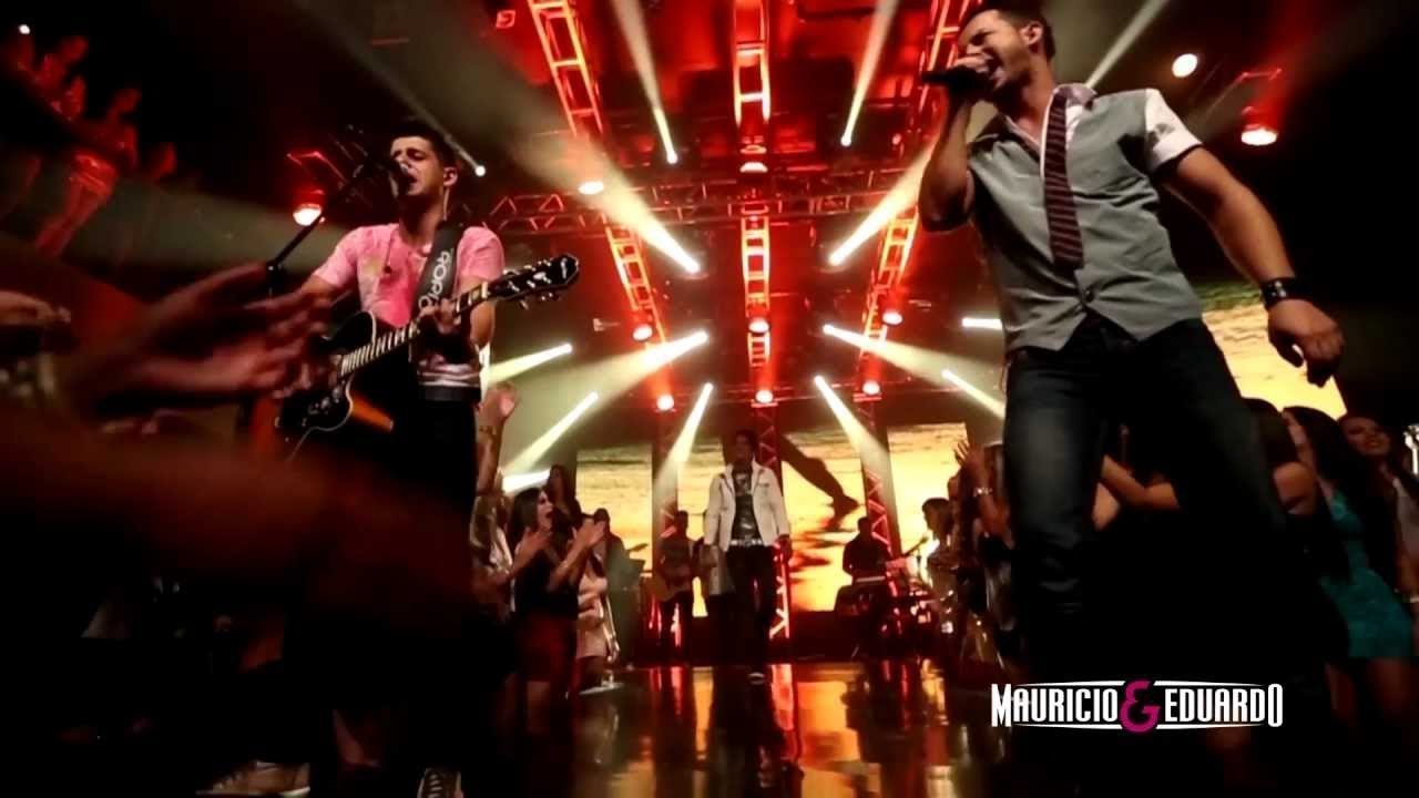 Cena de novela Mauricio e Eduardo part. Cristiano Araújo [ DVD Ao vivo em Goiânia ]