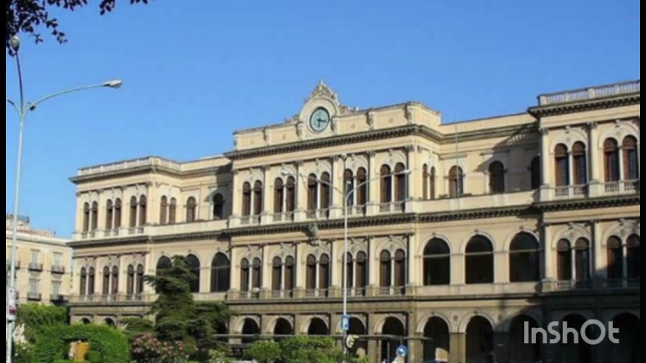 Annunci alla stazione di Palermo Centrale