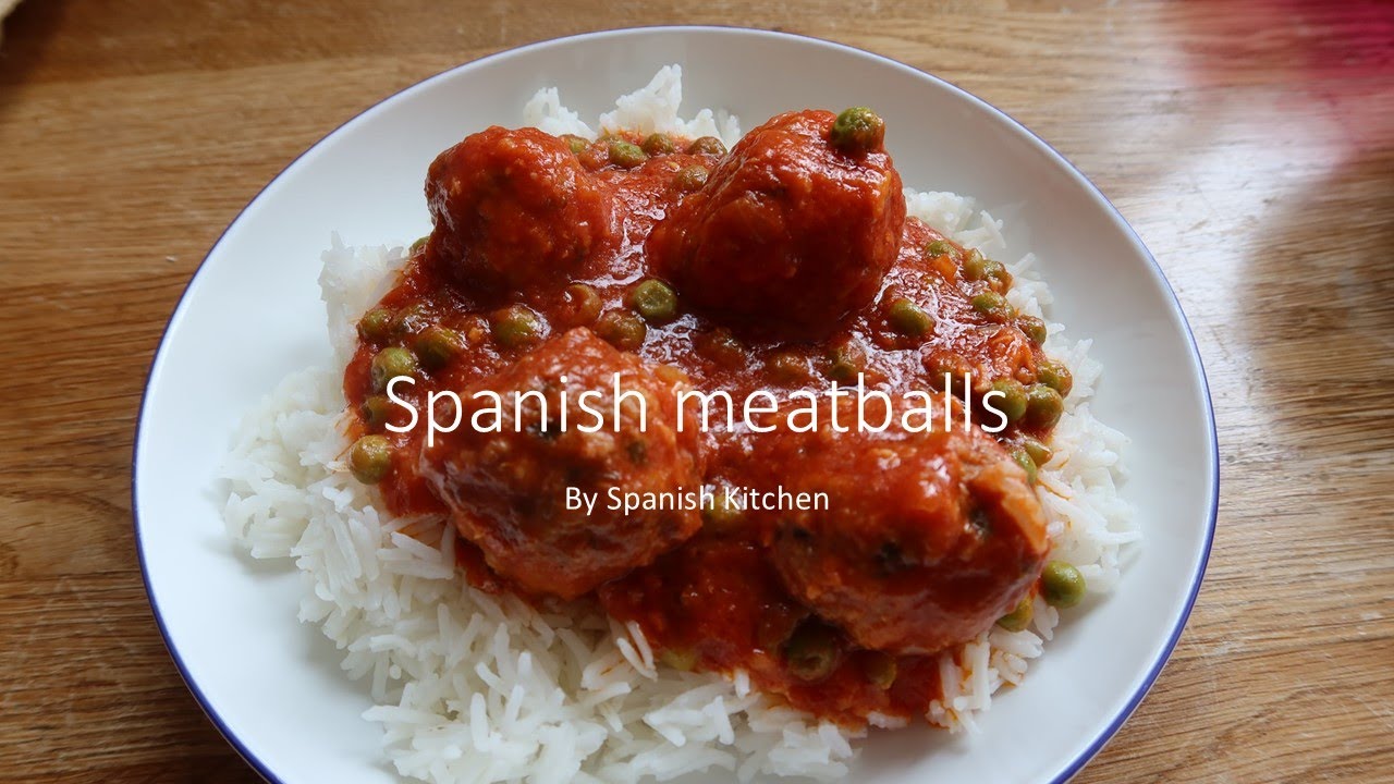 Spanish meatballs | Albóndigas #meatballs #slowcookerrecipes #spanishfood