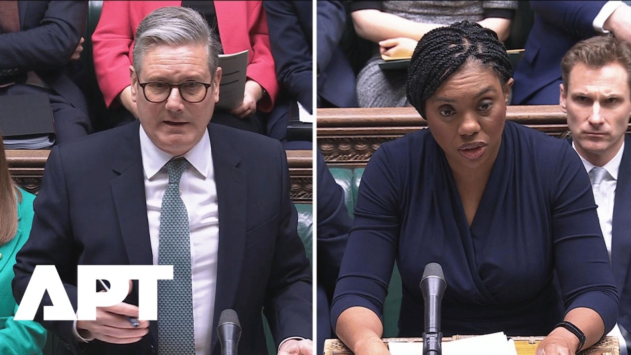 Стармер подвергается критике со стороны Баденоха из-за задержки в принятии решения о военной подд...