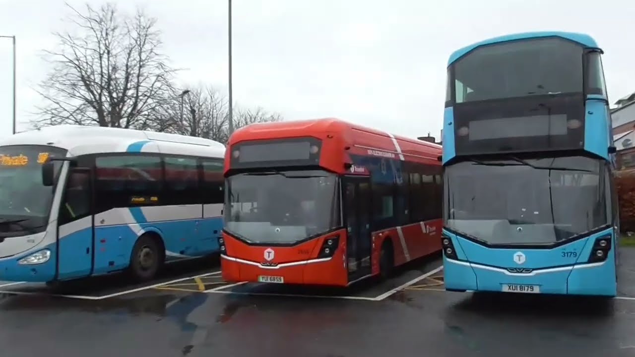 (Only talking at the start) A few buses I tooked on summer 2024.