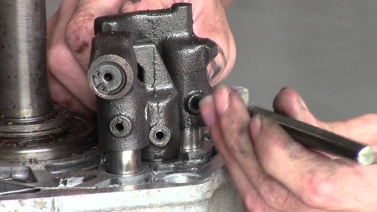 Mazda B2200 transmission teardown ('91)