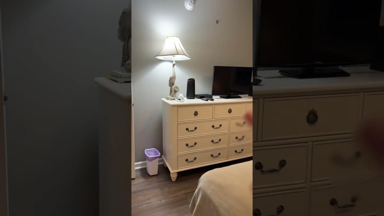 2005 Ocean Dr virtual tour