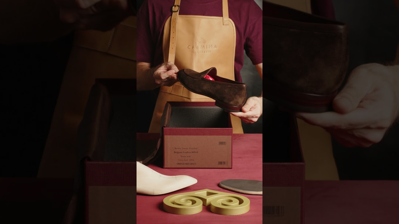 Распаковываем наши коричневые замшевые бельгийские мокасины &middot; CARMINA SHOEMAKER