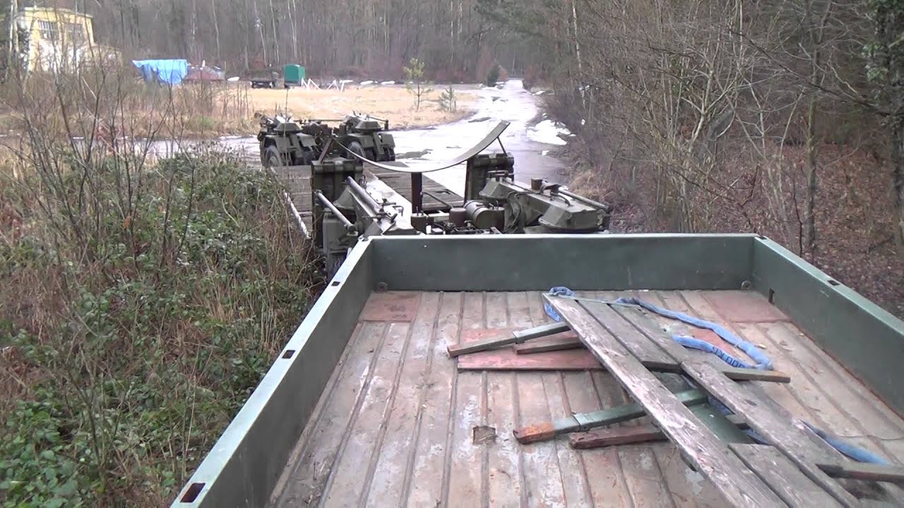 DDR Tieflader in Aktion Kraz 255 B1 und Zremb P403 kurvenfahrten und gleich was kaputt gemacht 