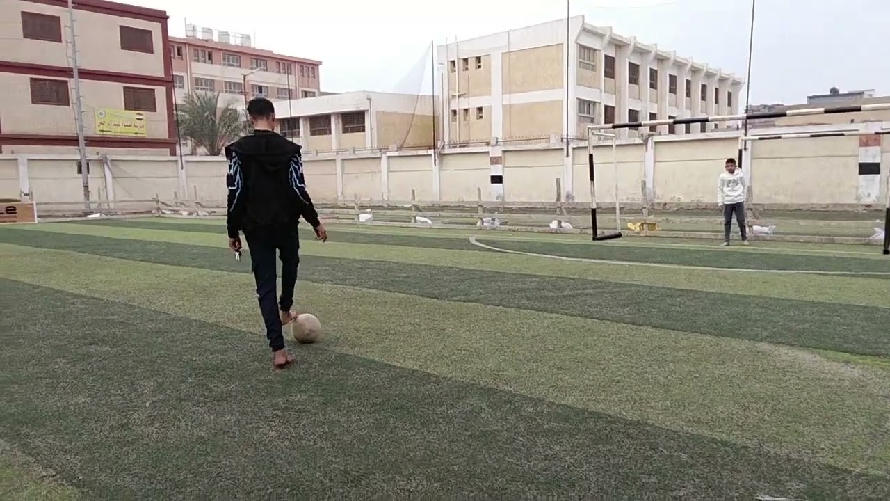 فيديو اللعب اللي يعجبك في العارضه