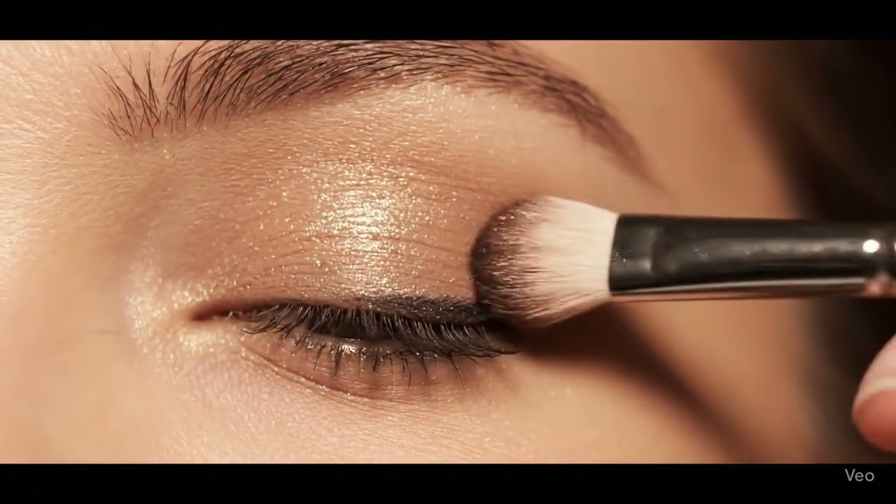 Glow Up in 8 Seconds &ndash; From Soft to Statement