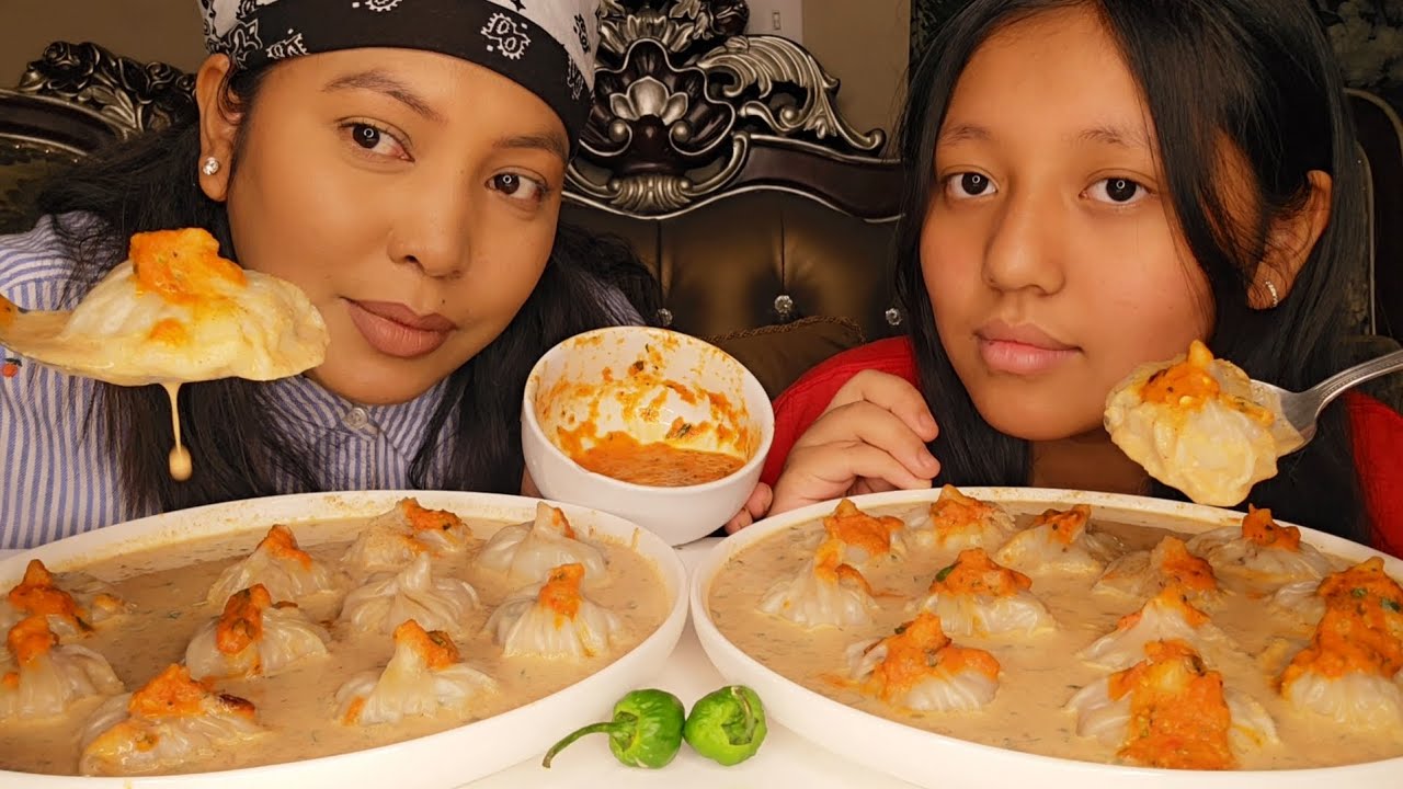 PORK Jhol Mo:Mo Mukbang/Juice Mo:Mo Recipe/Super Spicy Achar/Homemade Food By Jenna Shrestha.  