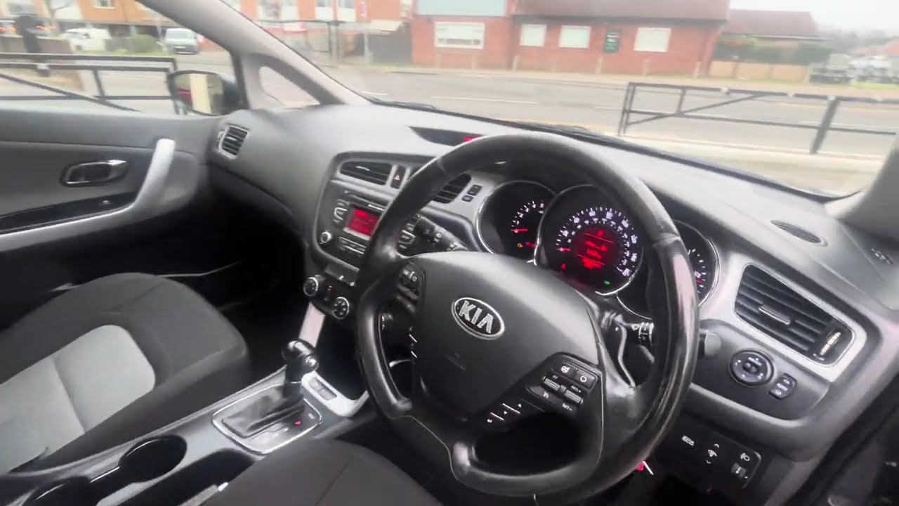 KIA CEED 1.6 CRDi 2 5dr Auto