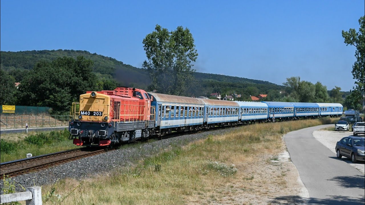 Vonatok a 2025-ös Balatoni Retró Hétvégén | Trains during the 2025 Retro Weekend at Lake Balaton