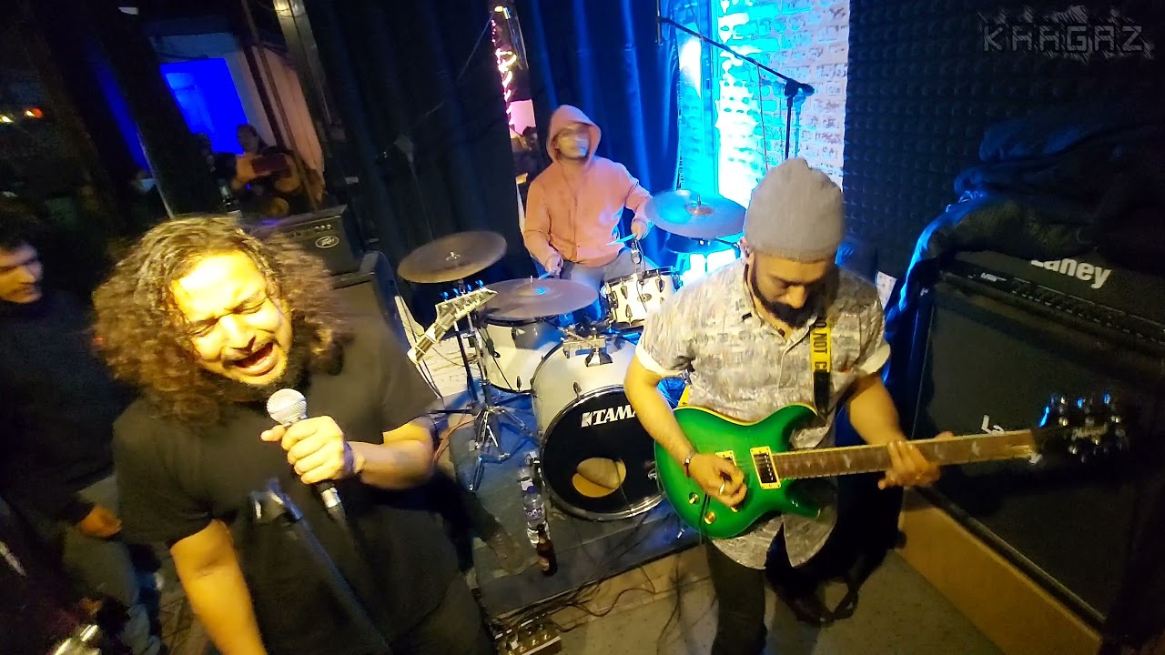 Kaagaz | Kickin' off the 