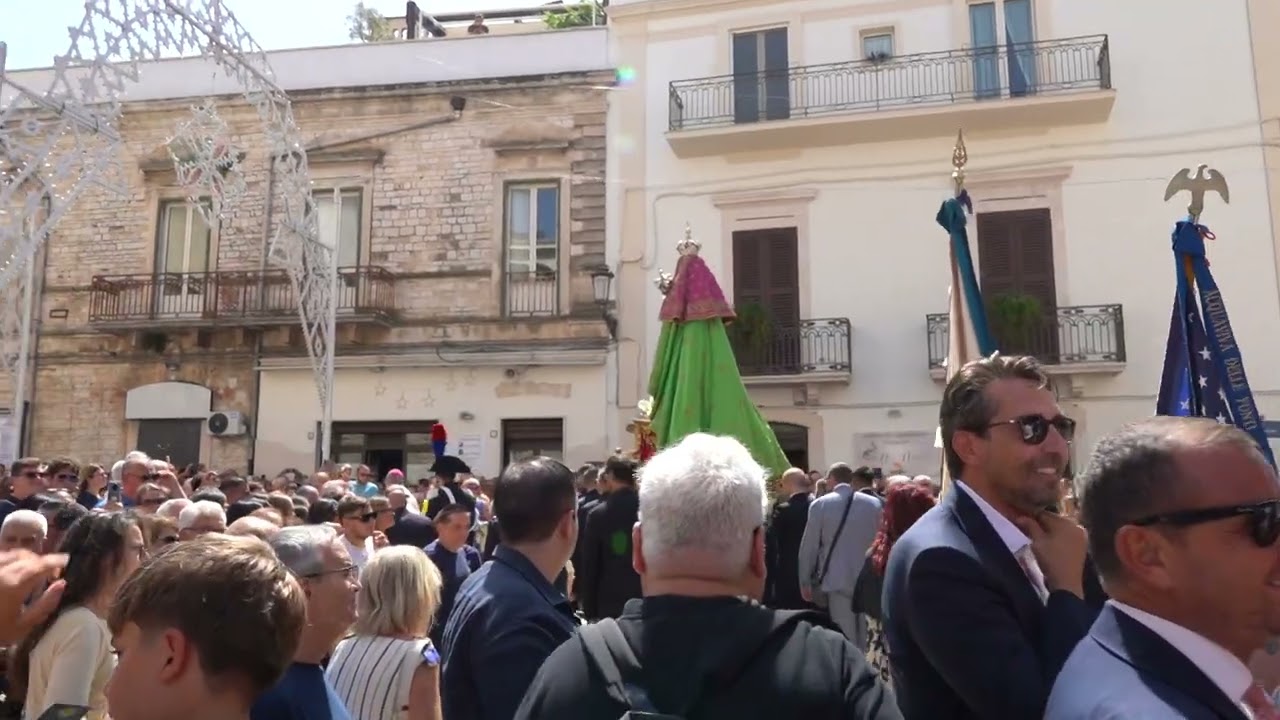Banda di Manduria - Marcia i buffoni - Madonna di Costantinopoli ad Acquaviva delle Fonti 2/9/25