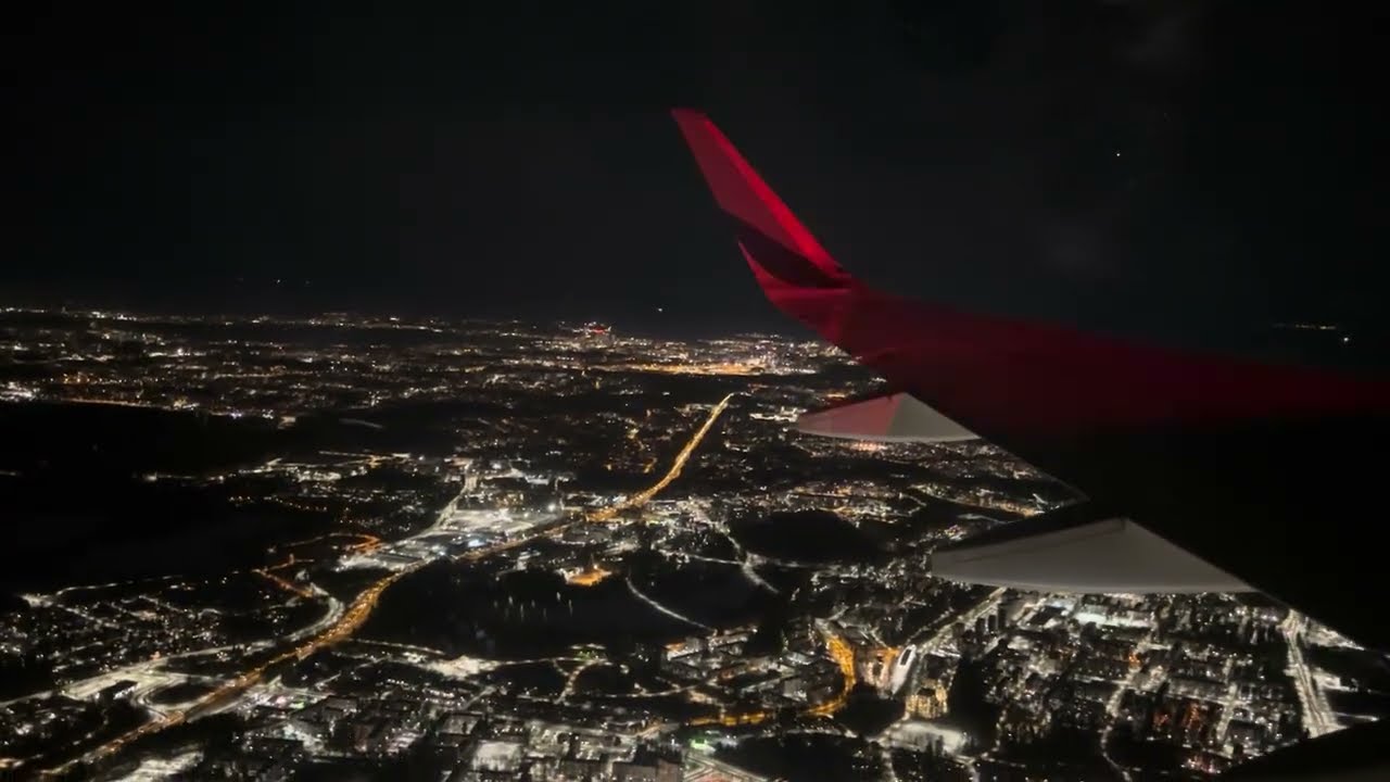 Beautiful Night Takeoff at Helsinki Airport ✈️🌙 | Stunning City Lights