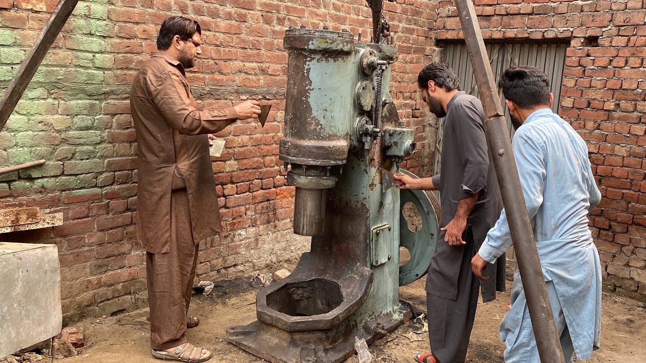 Amazing restoration process of 750kg  metal forging hammer