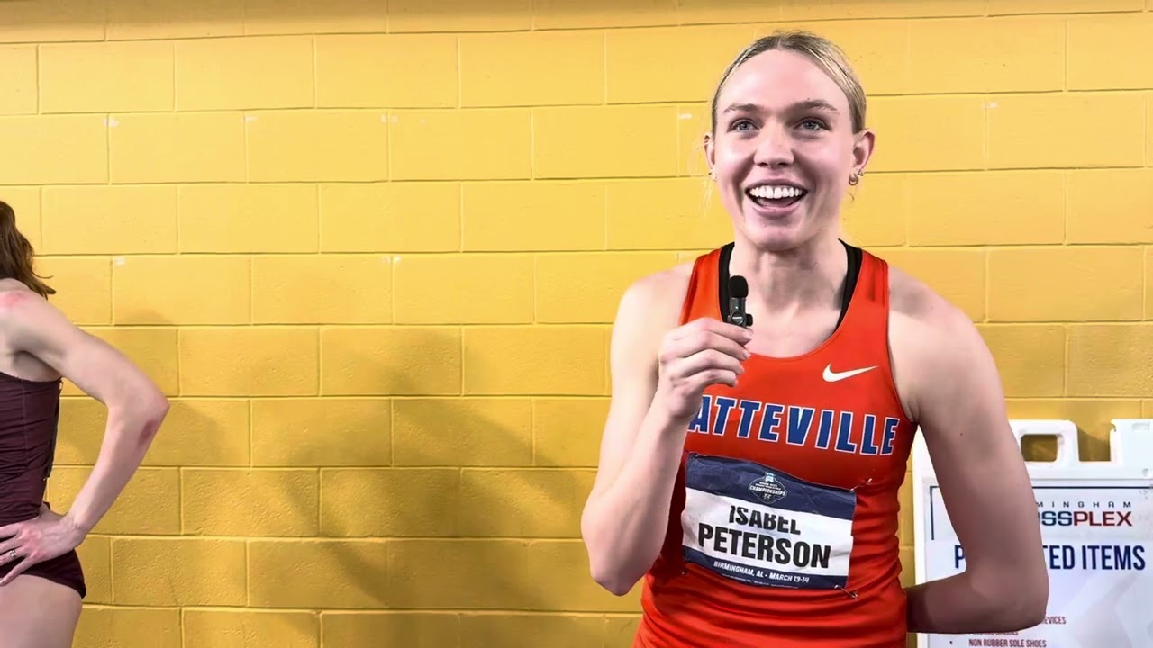 Izzy Peterson 2026 Indoor D3 National 200m Champion 