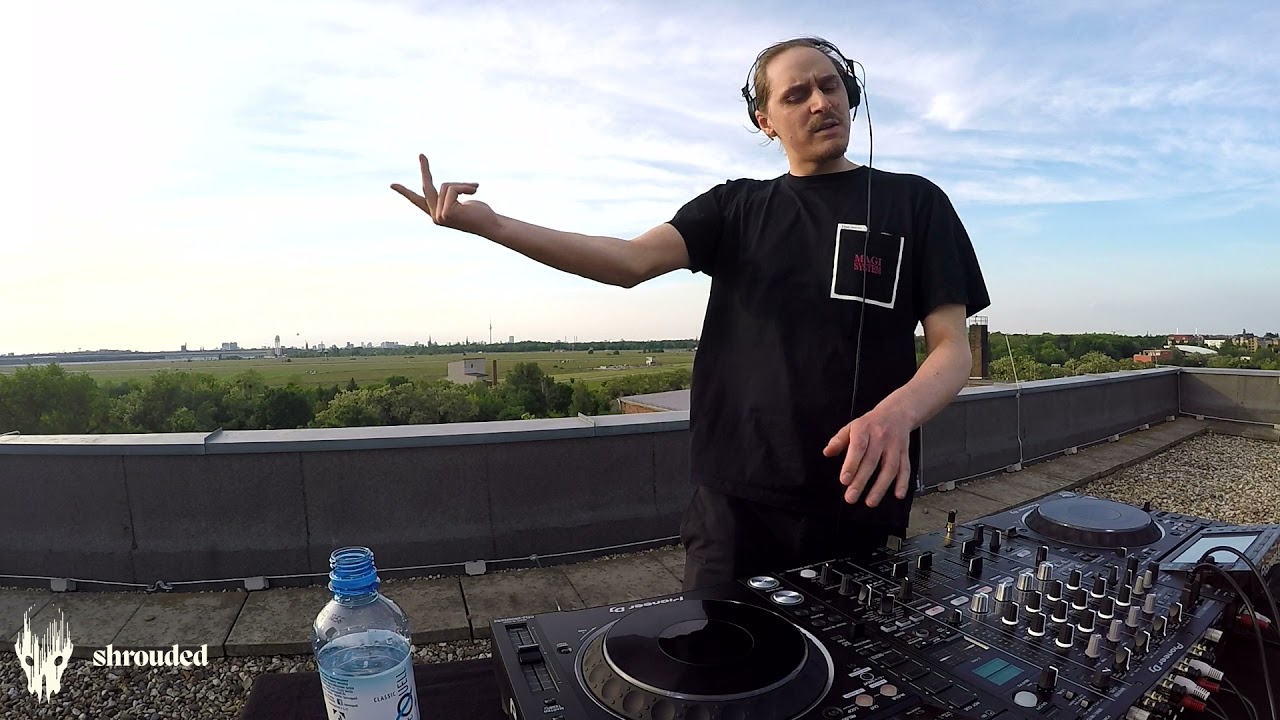 shrouded | Tom Finster (Berlin Drum & Bass)