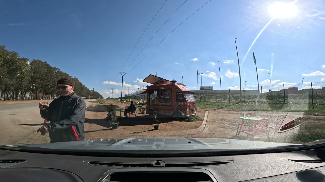 الحي الجامعي مكناس طريق البريدية النعيم